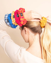 2 chouchous en soie - or